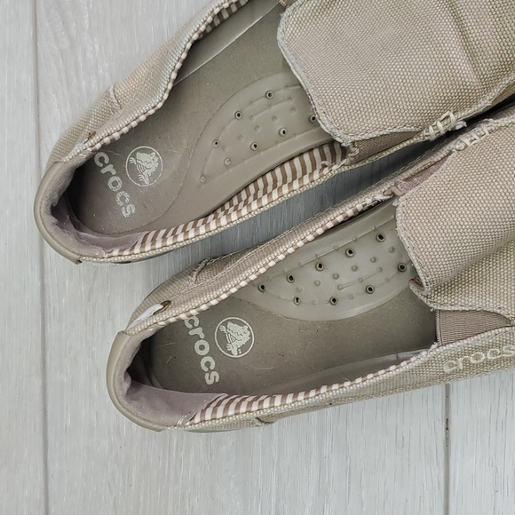 Crocs Women Outdoor Comfort Slip on Rubber outsole shoes sz 6 - Picture 9 of 10